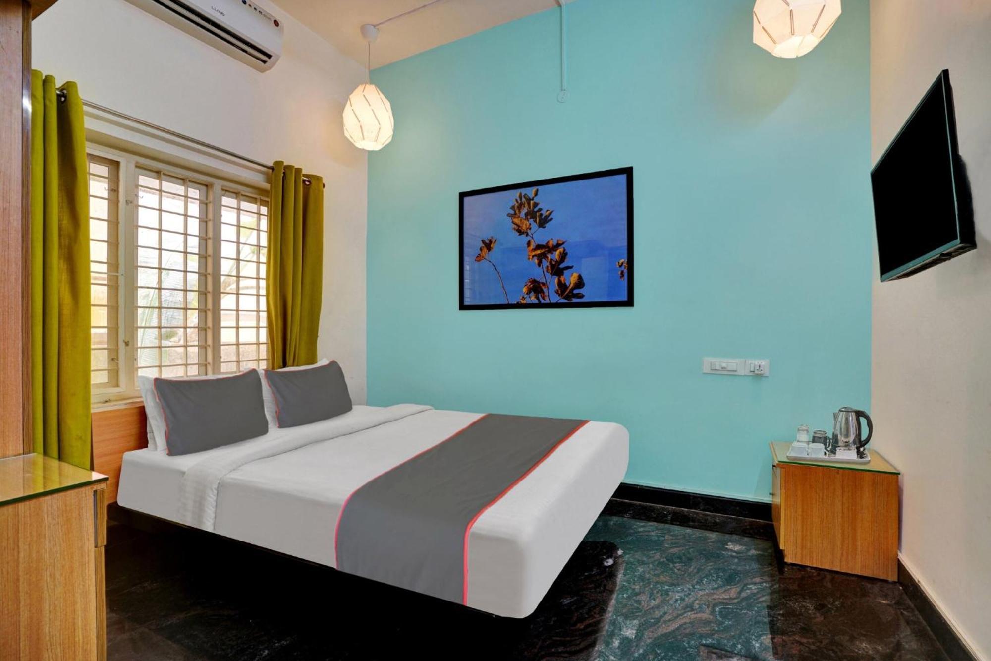 Collection O 81026 Suqoon Premium Stays Kochi Exterior foto