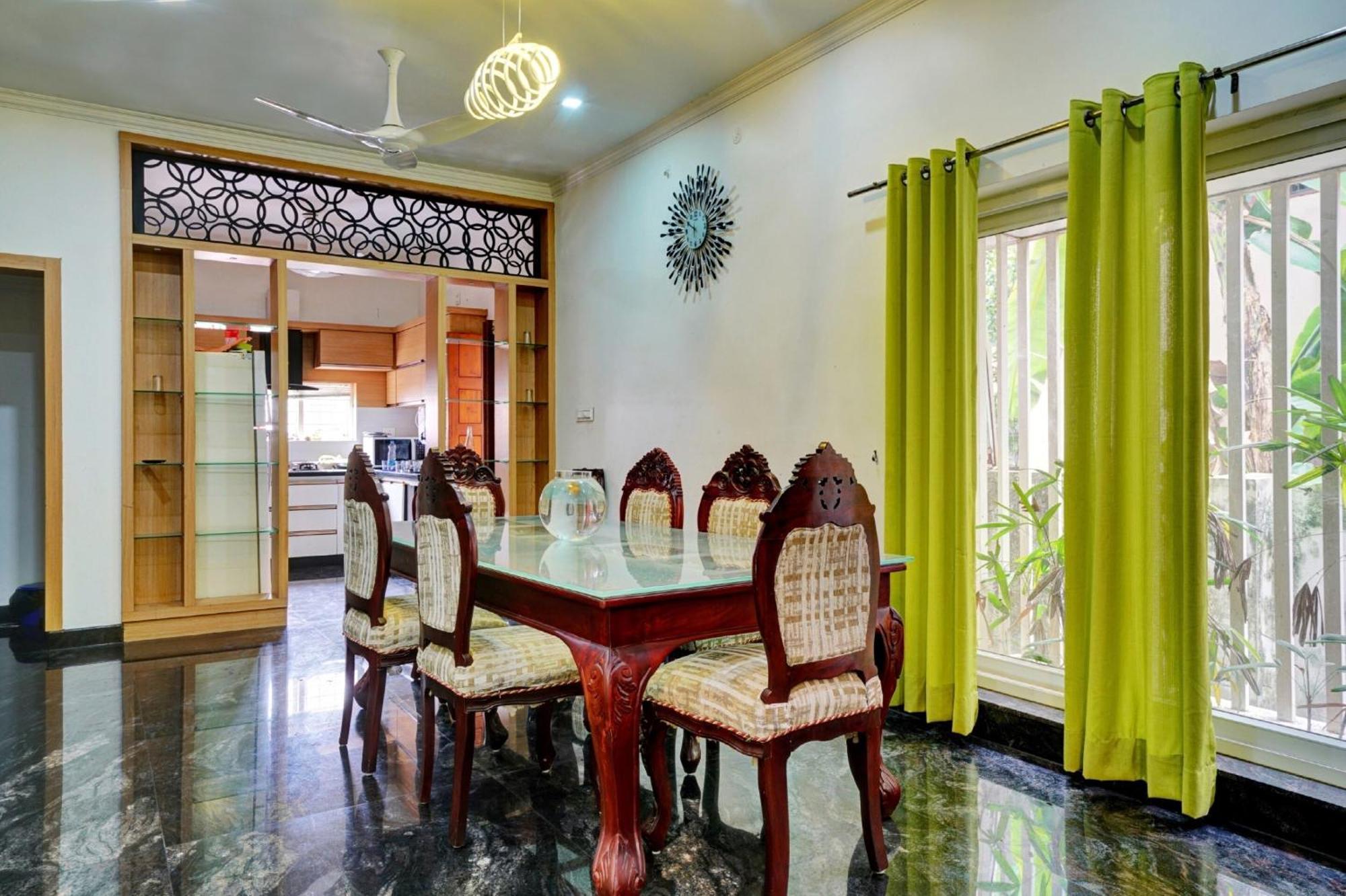 Collection O 81026 Suqoon Premium Stays Kochi Exterior foto