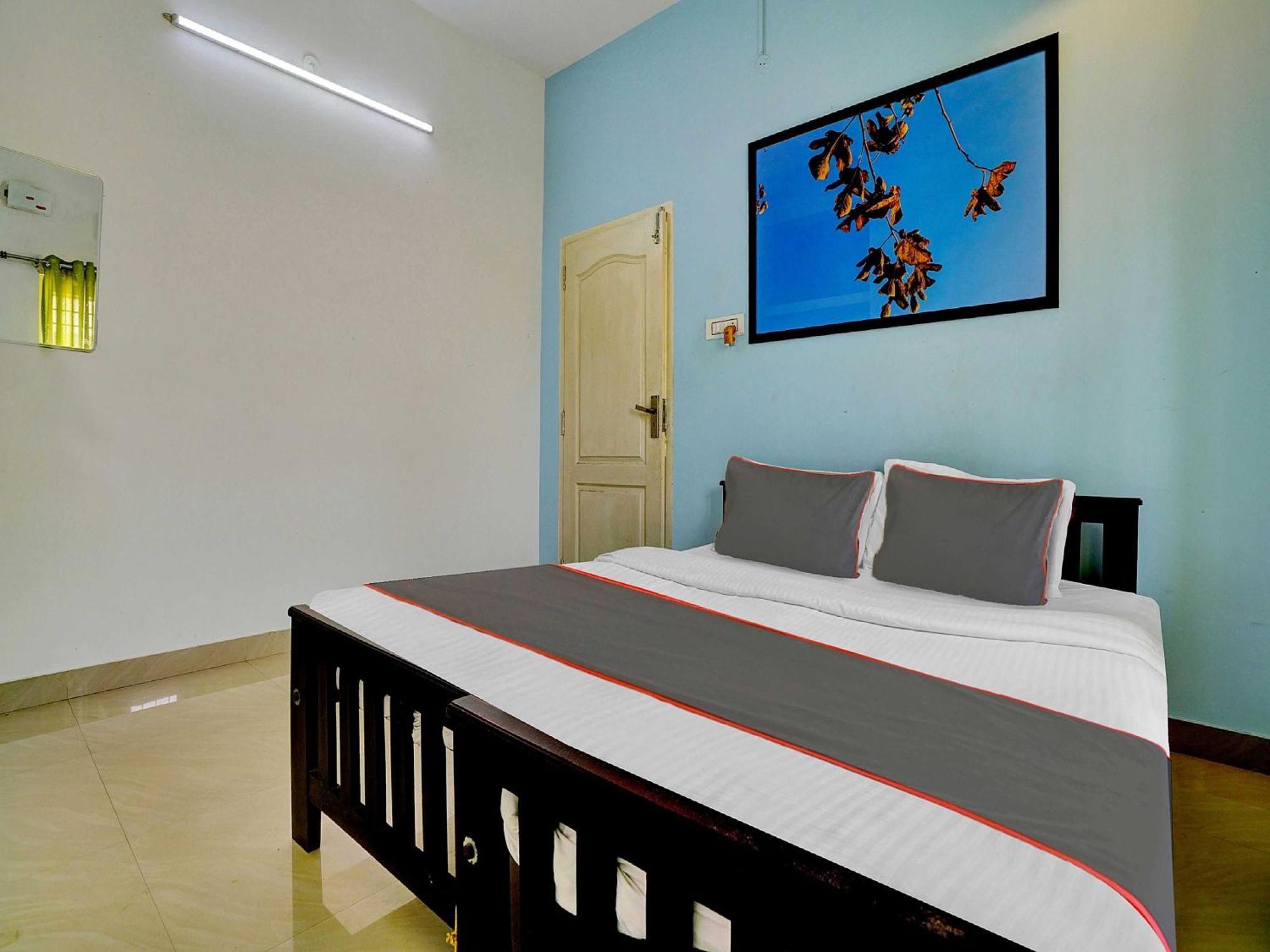 Collection O 81026 Suqoon Premium Stays Kochi Exterior foto